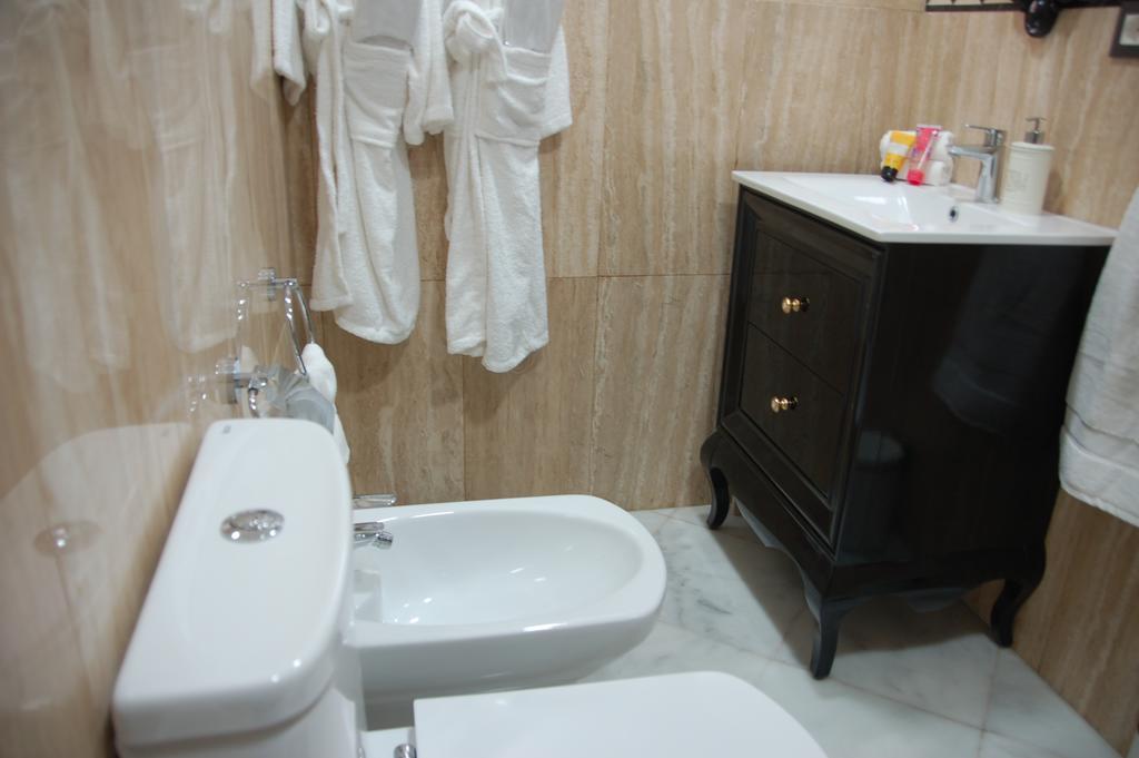 Luxury Apartment Plus Ultra Севиля Екстериор снимка